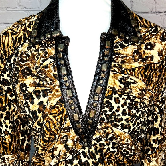 Alberto Makali Animal Print Beaded Blouse - Picture 2 of 5